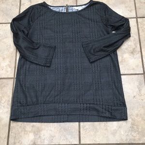 Charming charlie gray plaid 3/4th sleeve shirt